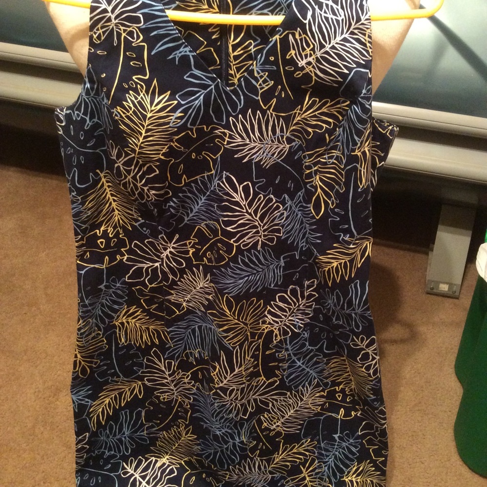 Harold’s size 12 dress